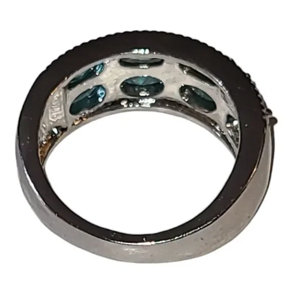 Silver Tone Aqua Blue Crystal Rhinestone Cocktail‎ Ring Size 6.75 - Picture 4 of 5